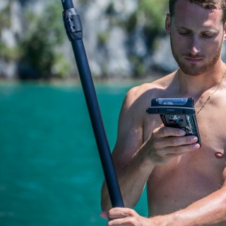 waterproof pouch for smartphone